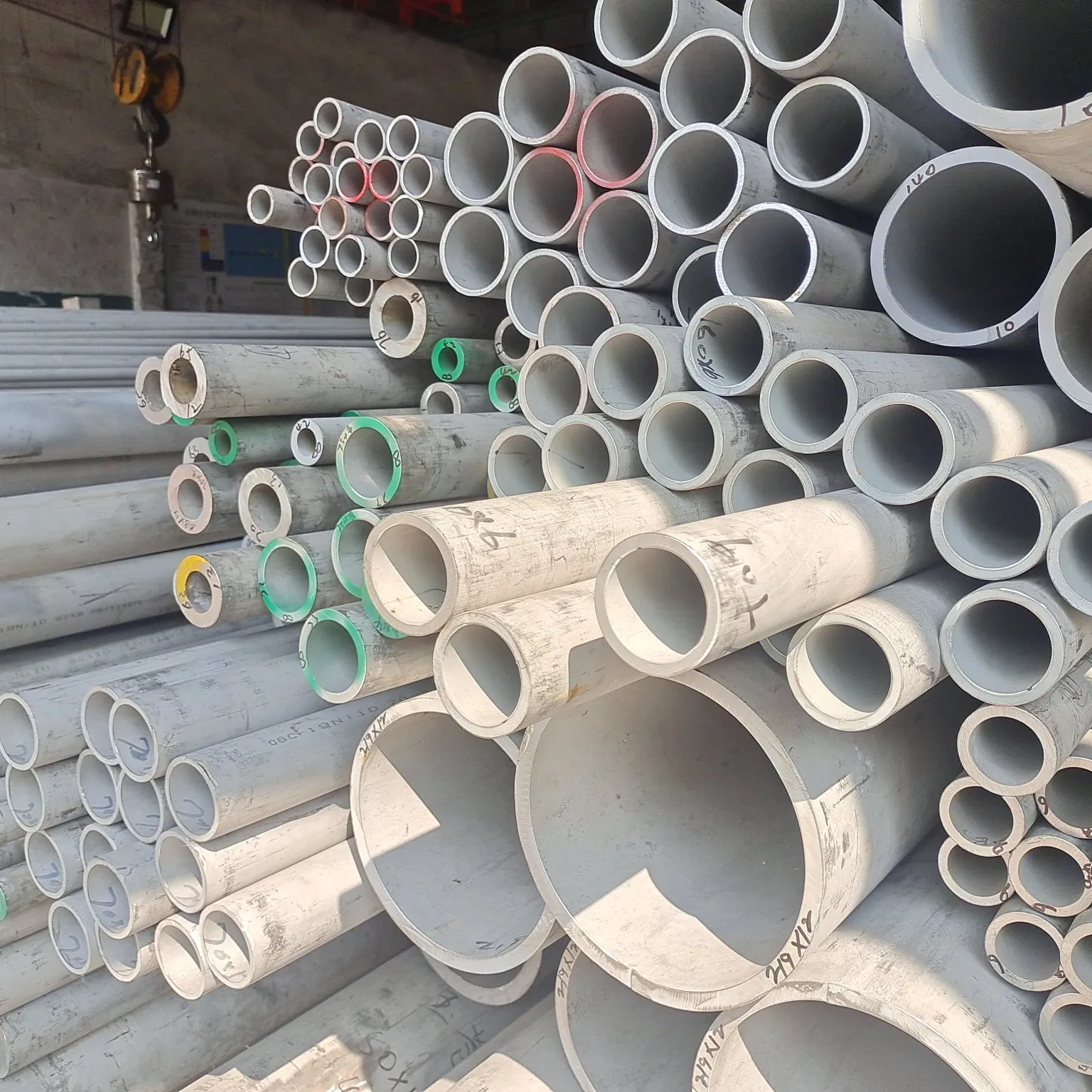 316 316L Stainless Steel Seamless Pipe Size Diameter Stainless Steel Thick Wall Round Pipe Industrial Grade Stainless Steel Pipe
