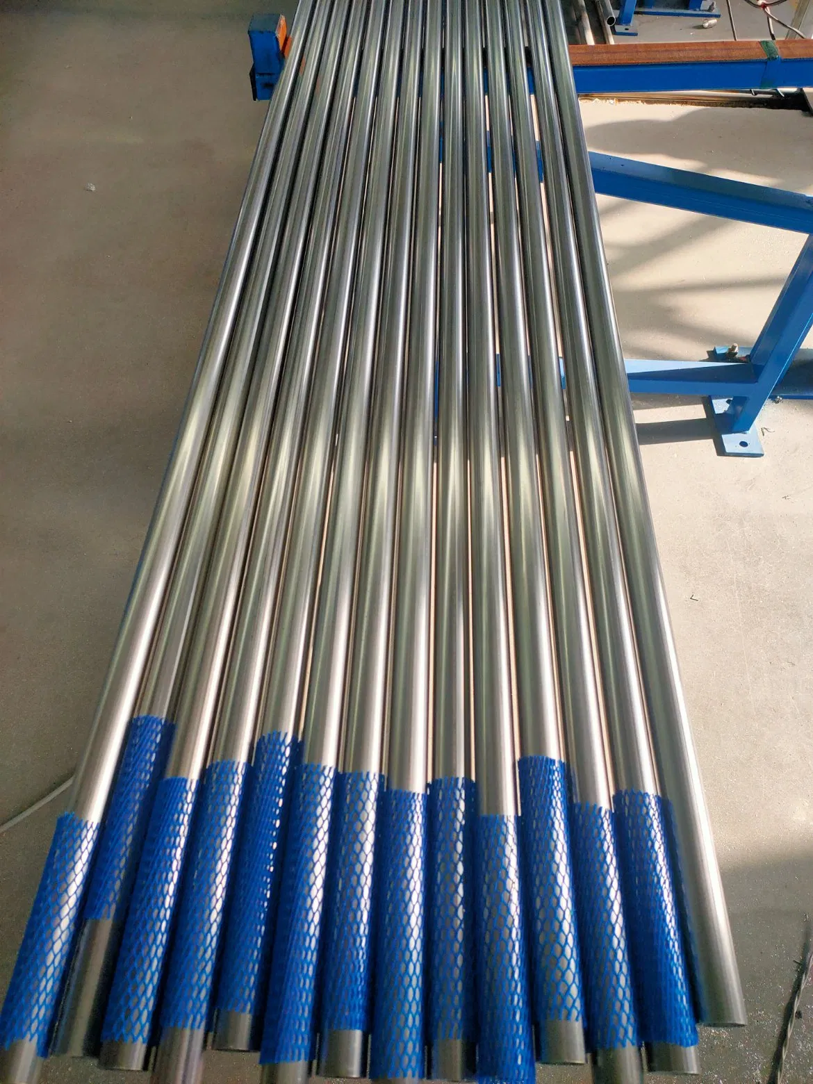 201, 202, 410 Seamless Welded Premium Length Tough Stainless Steel Length Selection Tube Pipe