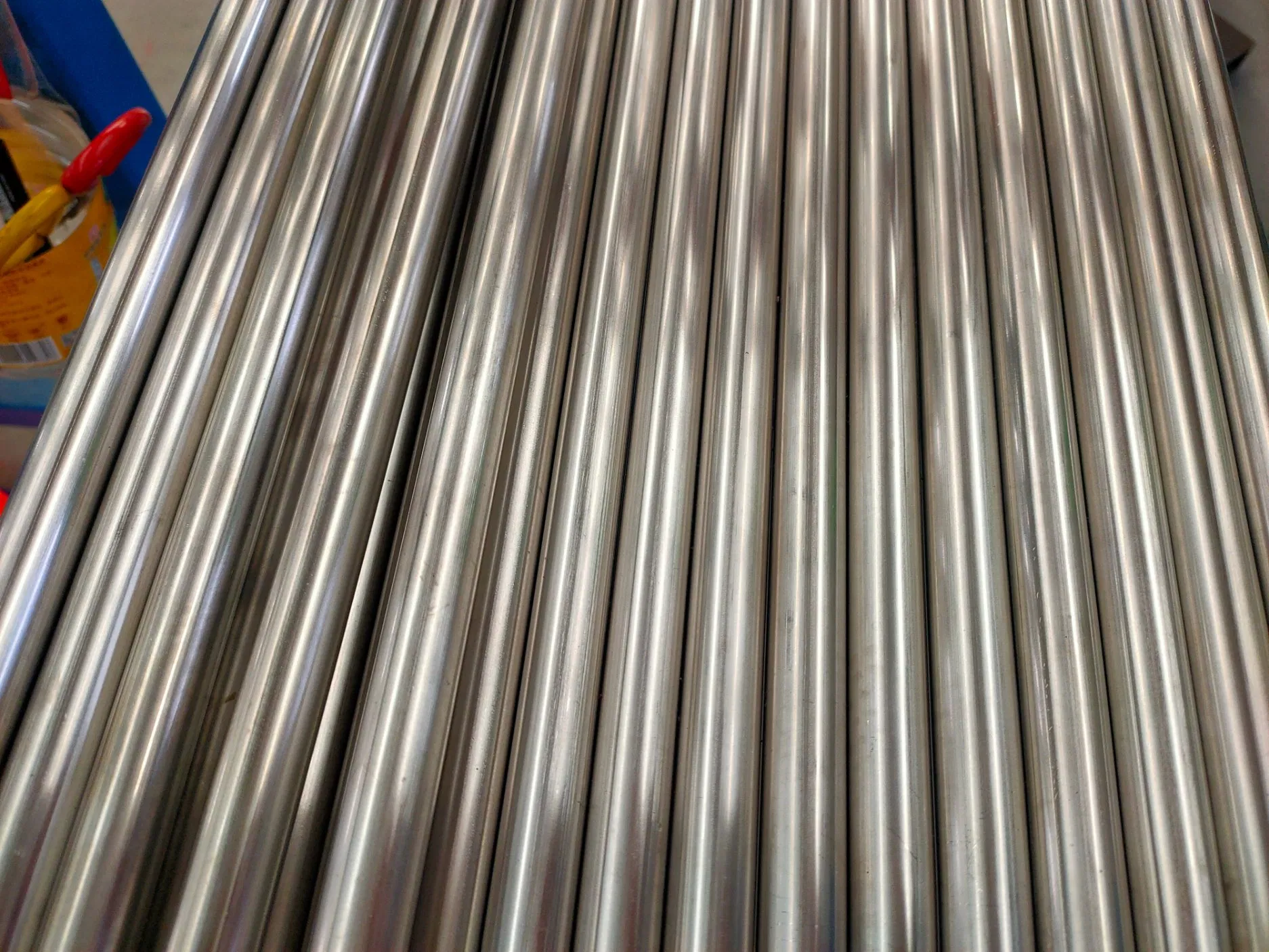 China Factory 304/316L En JIS ASTM Standard Stainless Steel Welded Pipe Tube