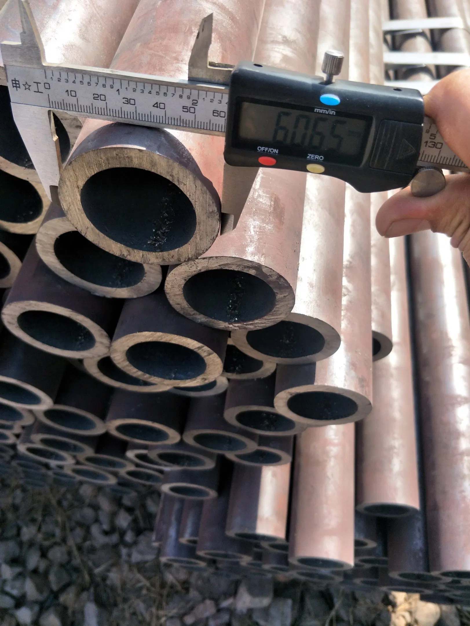 Large Diameter 16mn Alloy Steel Seamless Pipes - Low Temperature Resistant (≤ -40º C) - Thin-Walled (Wall Thickness 2-10mm) - GB/T 8163 Certified