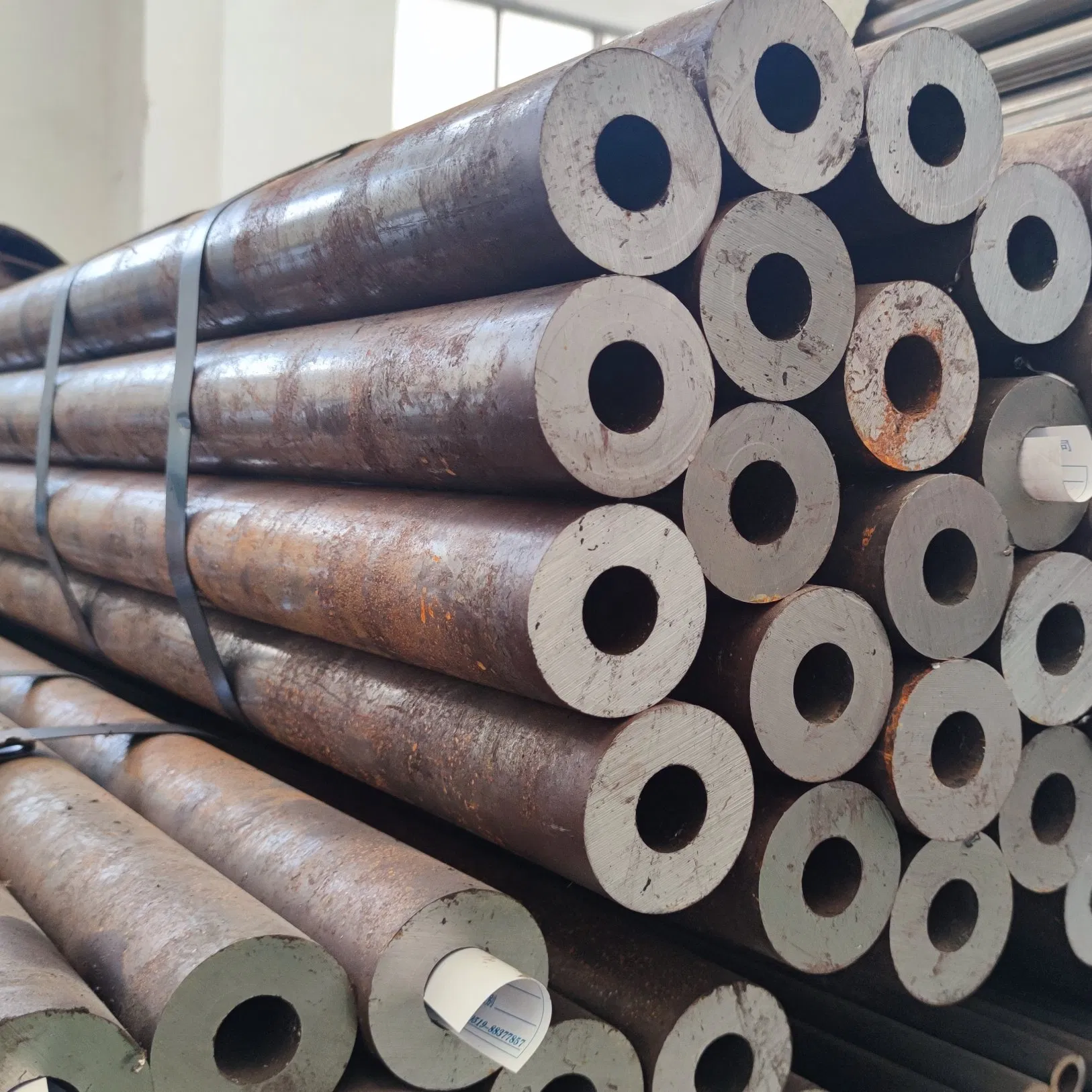 Precision Alloy Steel Seamless Pipe Cold Rolled Alloy Tube for Mechanical Parts and Structural Components