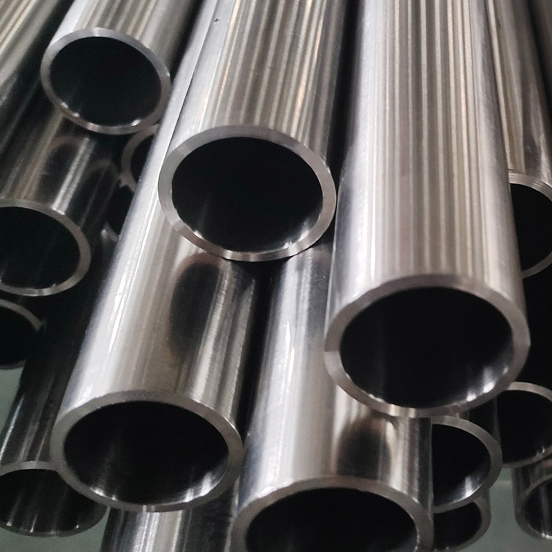 Chemical Industry High-Pressure Large-Diameter Alloy Steel Stainless Pipe