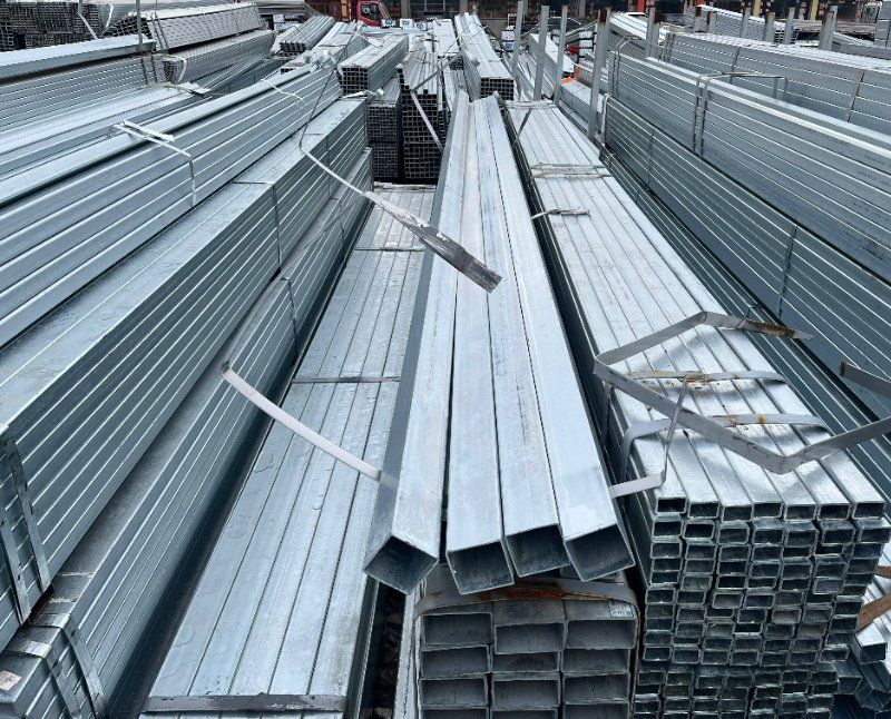 ASTM JIS Q235/S235jr/S355j2 Round/Square Welded Hot Dipped Ms Welded Seamless Galvanized Steel Factory Price Sch80 Carbon Stainless Steel Pipe
