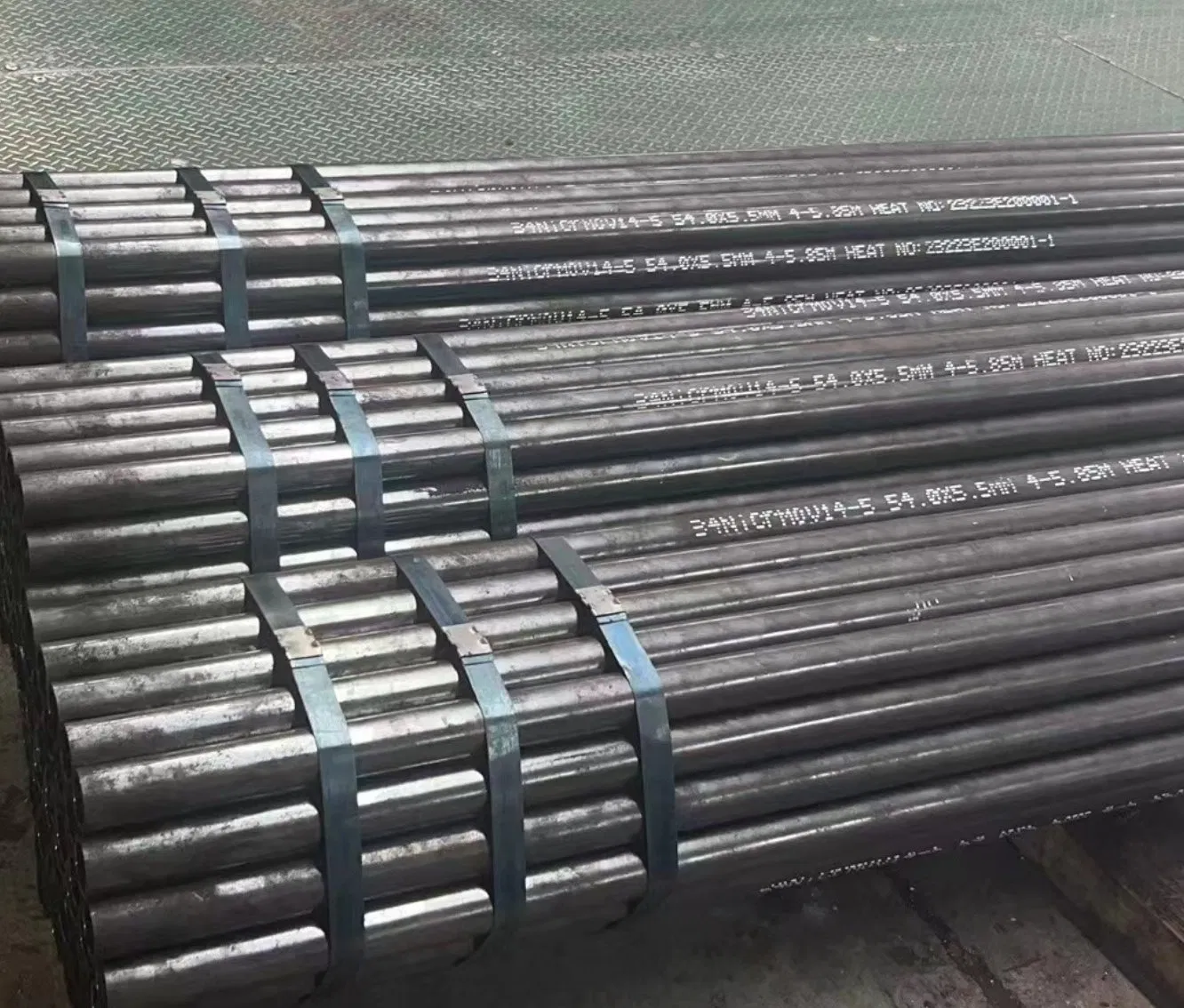 34crnimov14-5 34nicrmov14-5 Seamless Steel Pipes, 38khn3mfa Alloy Structural Steel Tubes