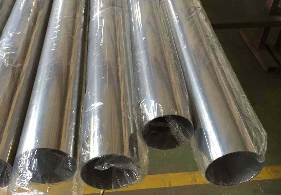 Seamless construction