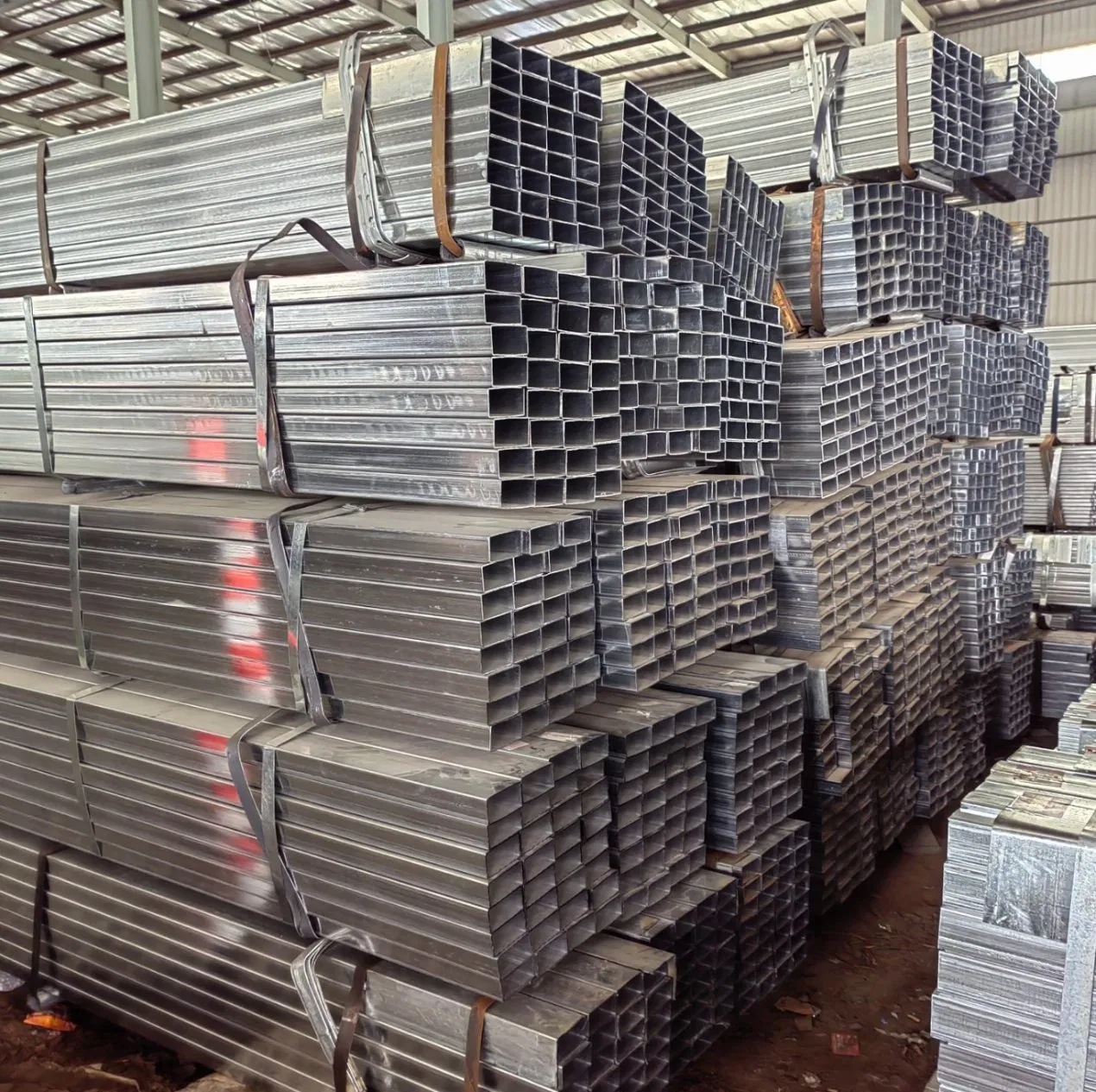 Aluminum Steel Pipe/Seamless Steel Pipe/Galvanized/Spiral/Welded/Copper Pipe/Oil/Alloy/Ap5l/Round/Stainless Steel/Titanium/Black/Carbon/ERW/Alloy Pipe