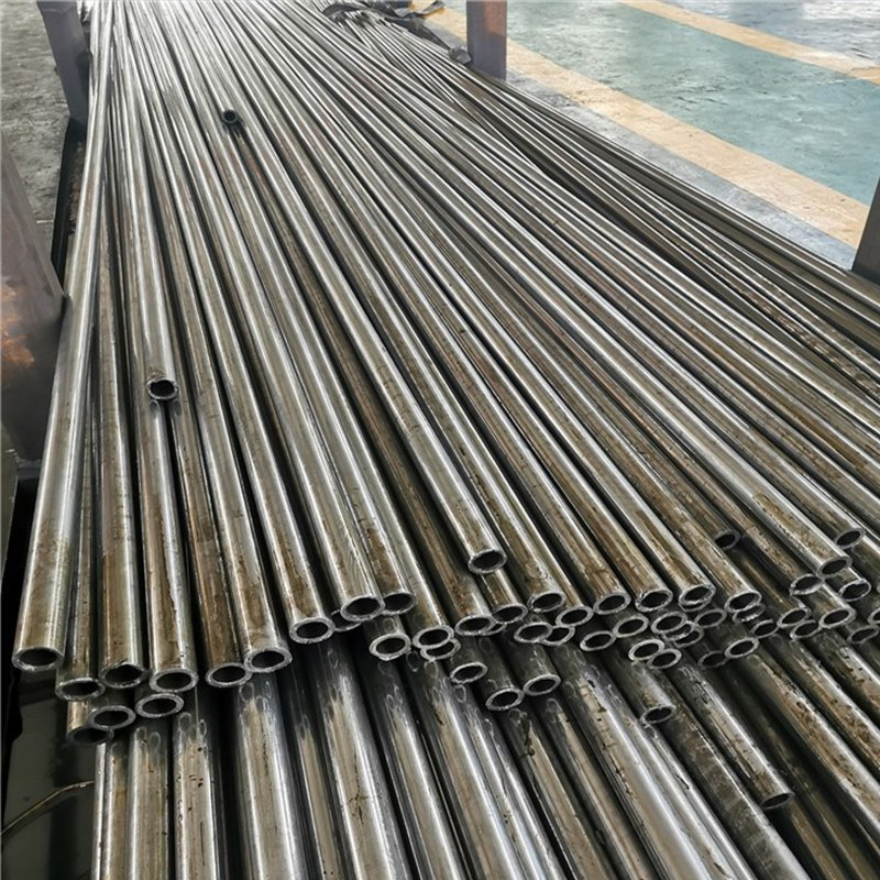 Precision Pipe AISI 4130 Alloy Steel Tube Seamless Steel Pipe and Tube