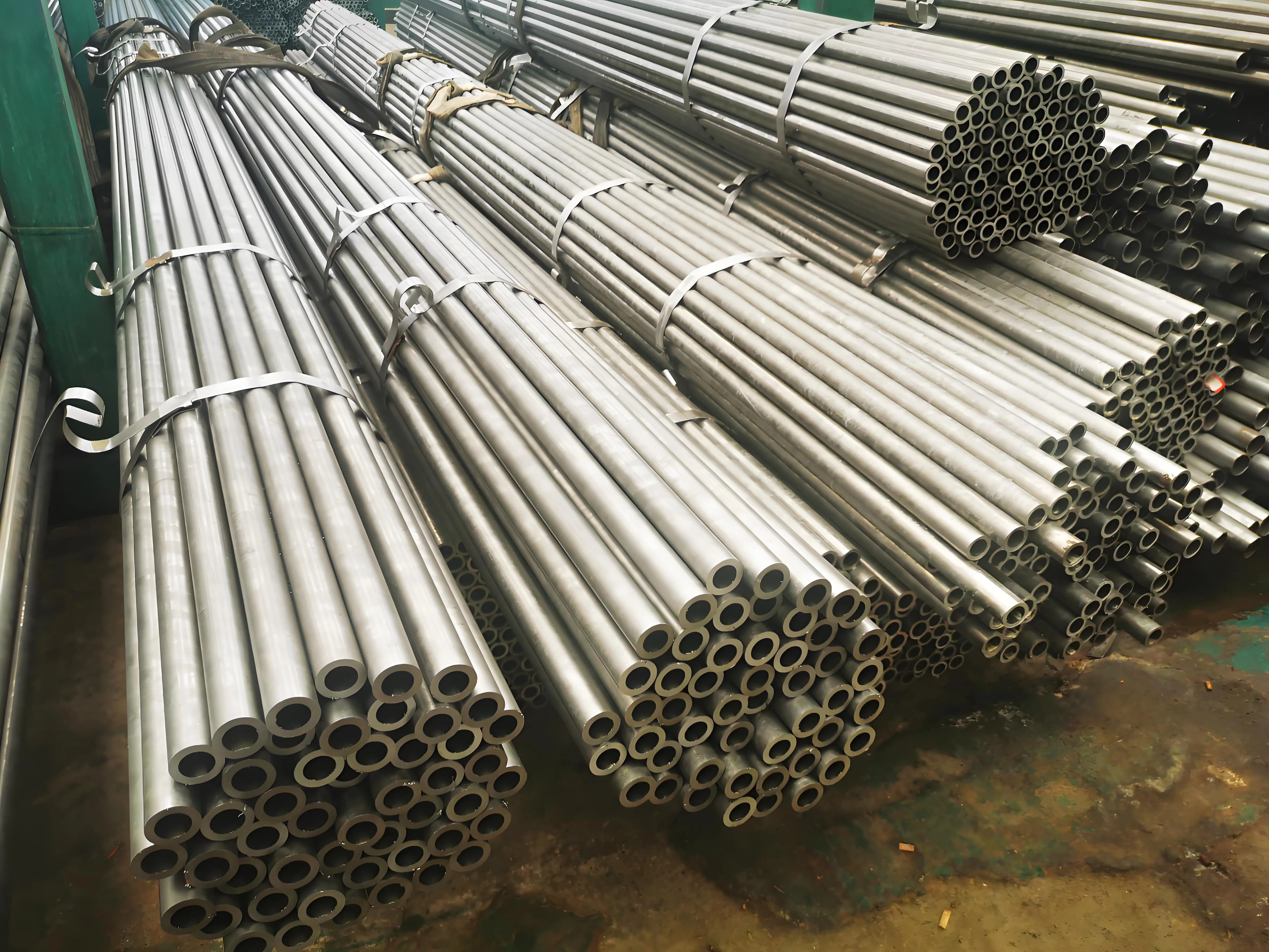 Premium Alloy Steel Mechanical Tubes for Heavy Industry Use