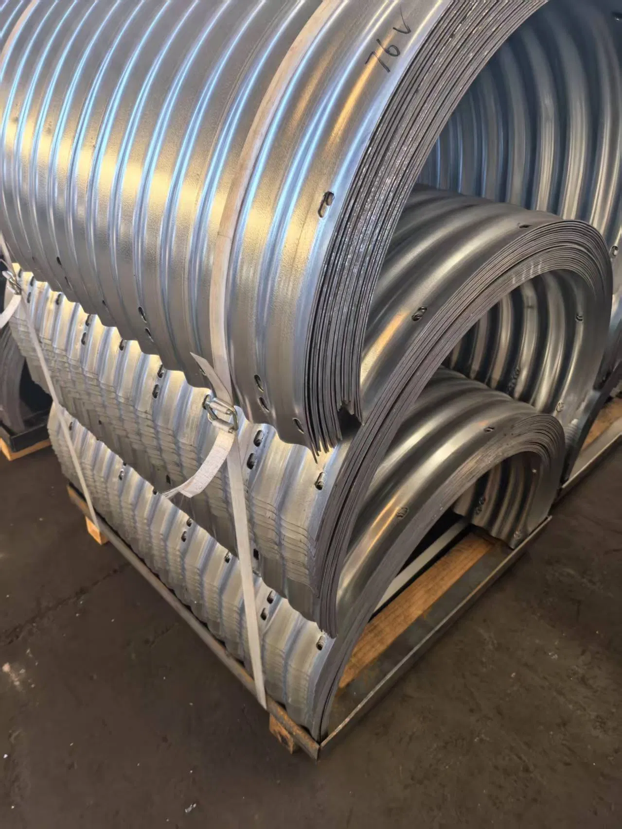 Steel Corrugated Pipe Culvert Large-Diameter Metal Corrugated Culvert Pipe, Drainage Pipe