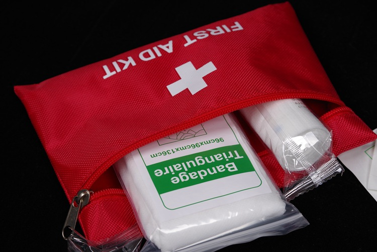 Kit de Primeiros Socorros Mini para Emergências ao Ar Livre com Bolsa