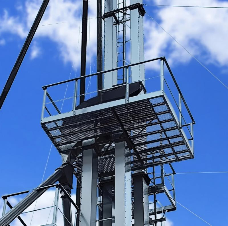 Heavy-Duty Bucket Elevators Heat Resistant Efficient Vertical Conveyor System