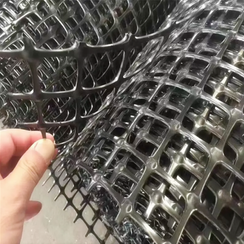 Geocell and Geogrid System for Improved Load Distribution