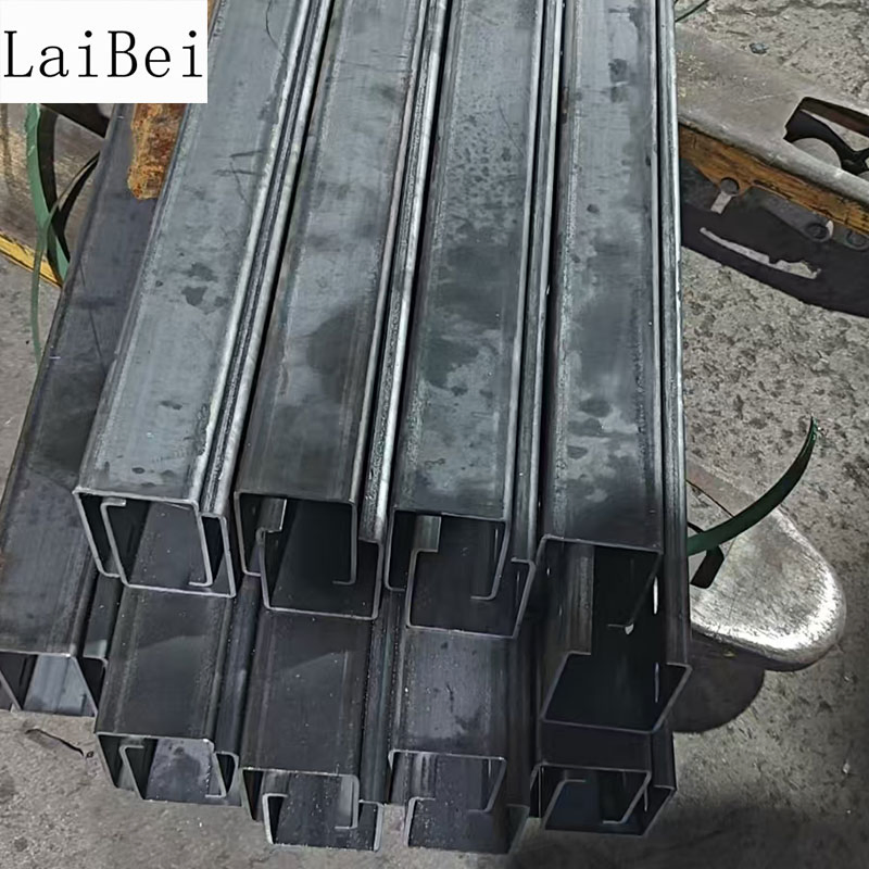 The 12A Heavy-Duty Chain Conveyor Can Bear a Maximum Load of 3 Tons and Is Specially Designed for Three-Dimensional Warehouses