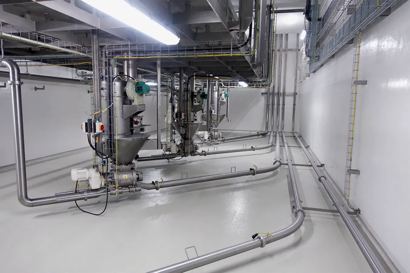 High Efficiency Powder Conveying System for Bulk Materials