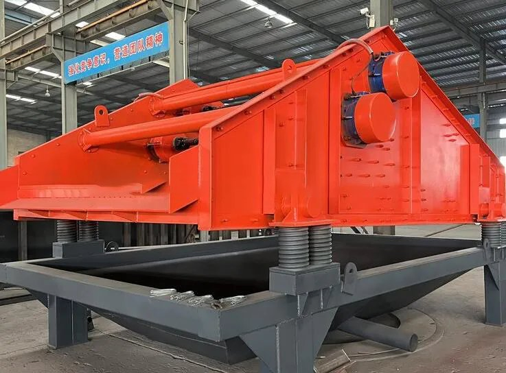 Vibrating Dewatering Screen for Mineral Tailings