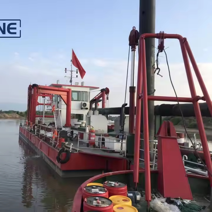 Heavy Duty Cutter Suction Dredger 18 Inch Sand and Mud Excavation Equipment