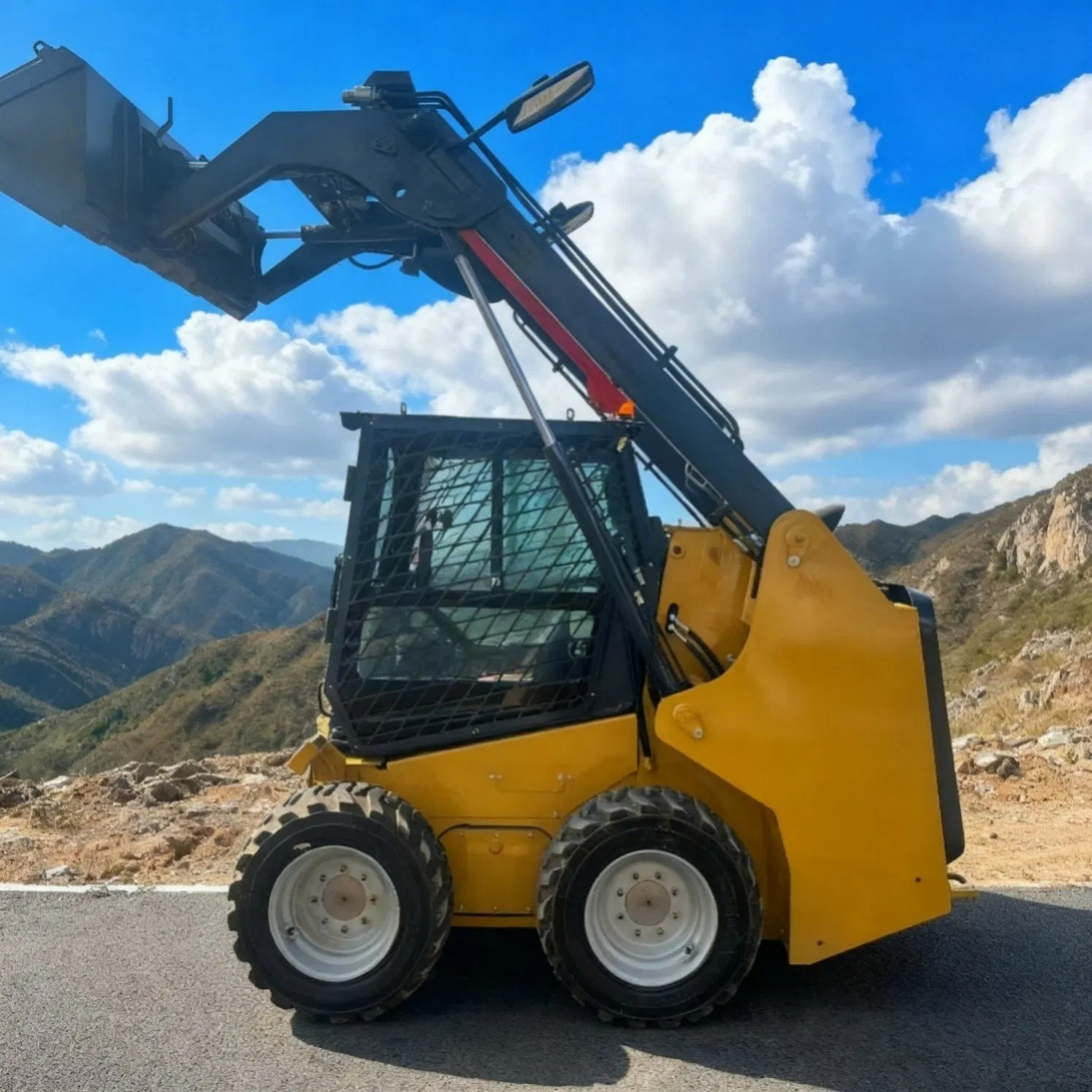 Model S55 Durable Skid Steer for Bridge Approach Work and Highway Shoulder Maintenance with Quick Attachment System for Various Tools