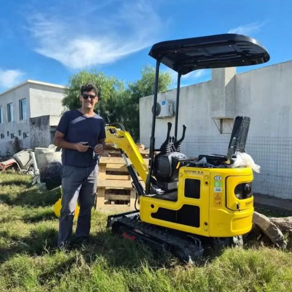 China Excavator Small Digger New 1 Ton Mini Excavation Machine Micro Excavator for Sale