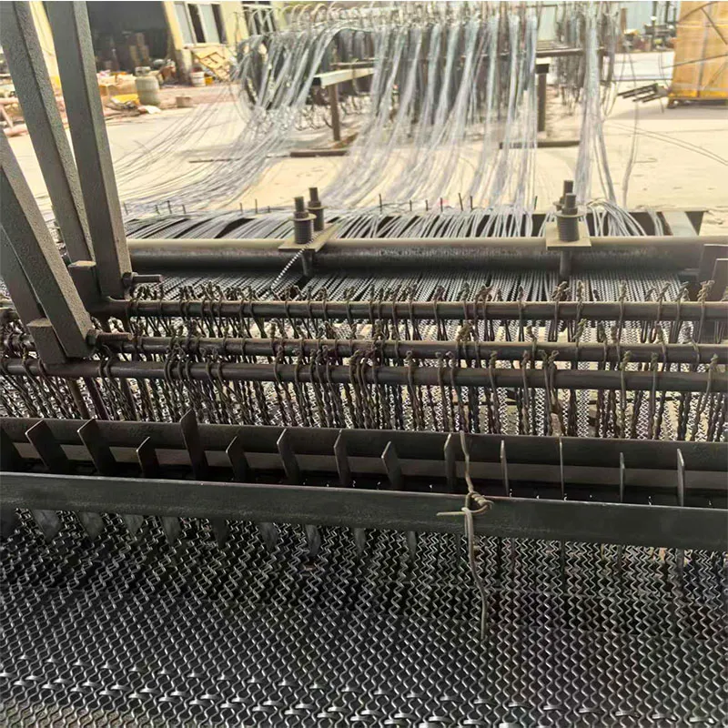Manganese steel anti-clogging screen