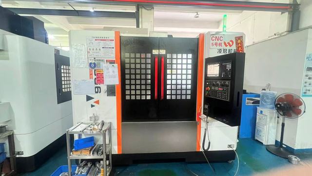 Mineral processing machinery for mining operations