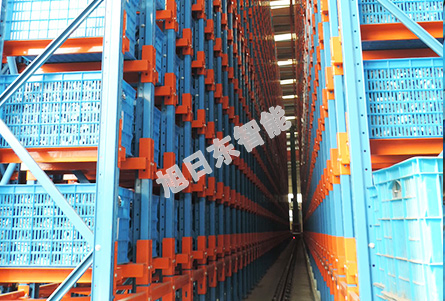 Smart Warehousing Equipment for Effective Automated Supply Chain Management