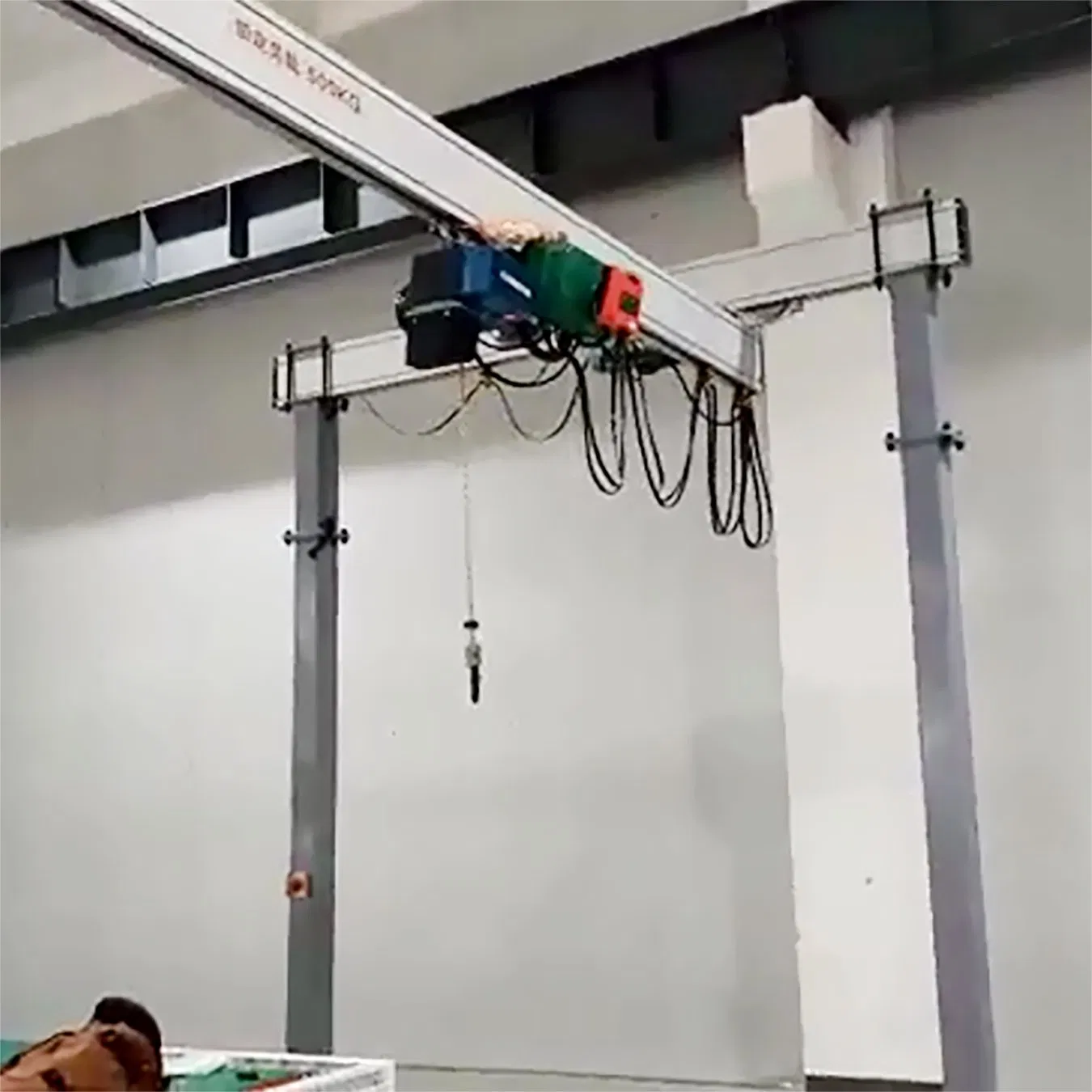 Advanced Electric Truss Lifting System for Heavy-Duty Use