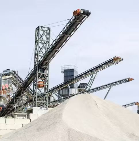 Mineral Reliable Belt Conveyor System for Moving Building Materials at Construction Sites