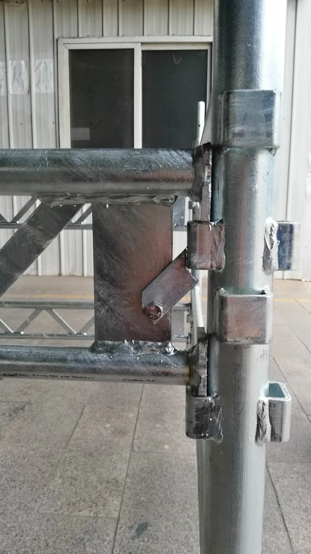 Vertical Haki Scaffolding System for Building Construction