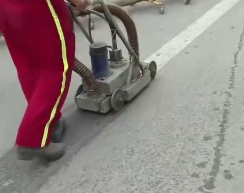 Advanced High-Pressure Water Jetting Road Marking Removal Machine System for Vehicle Recycling