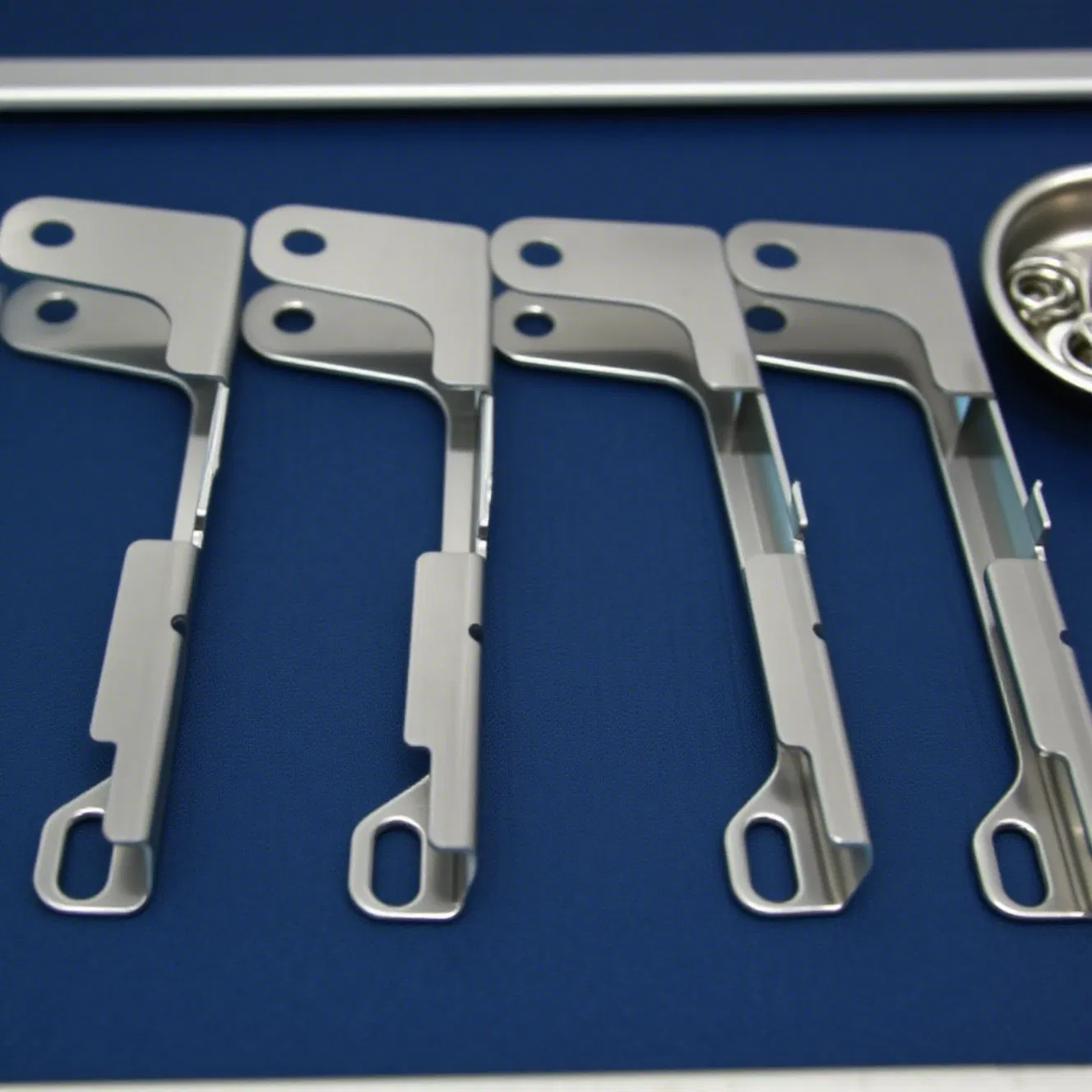 FUJI Genuine Kjac0192 Tape Guide Precision Alignment System for Cp7 SMT 01005 Component Feeding