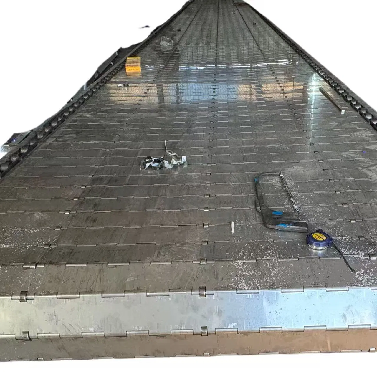 Industrial Belt Conveyor Heavy Duty Chain Plate Conveyor for Efficient Material Handling