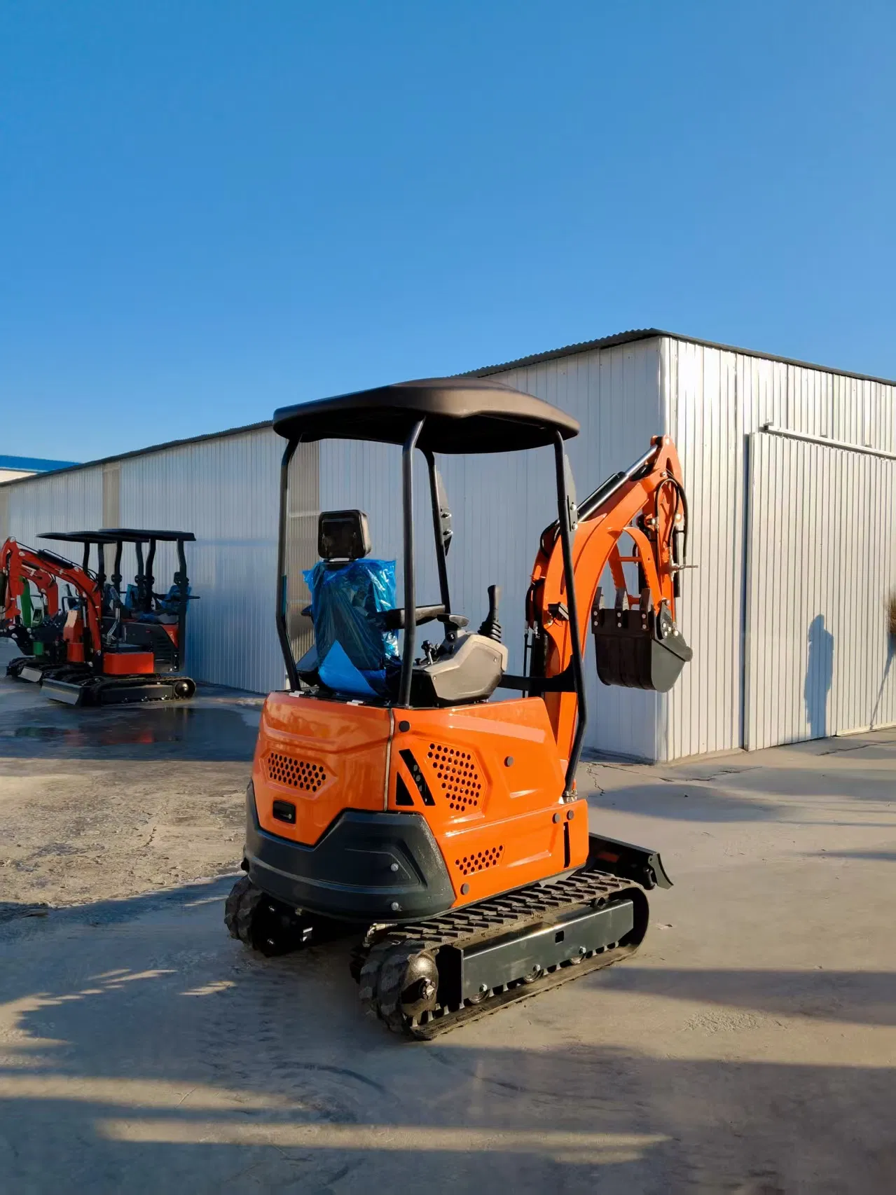 0.8ton 1ton 1.8ton 2ton Stable Reliable Powerful Hydraulic System Crawler Mini Excavator for Rough Terrain Urban Excavation/Small-Scale Projects with CE