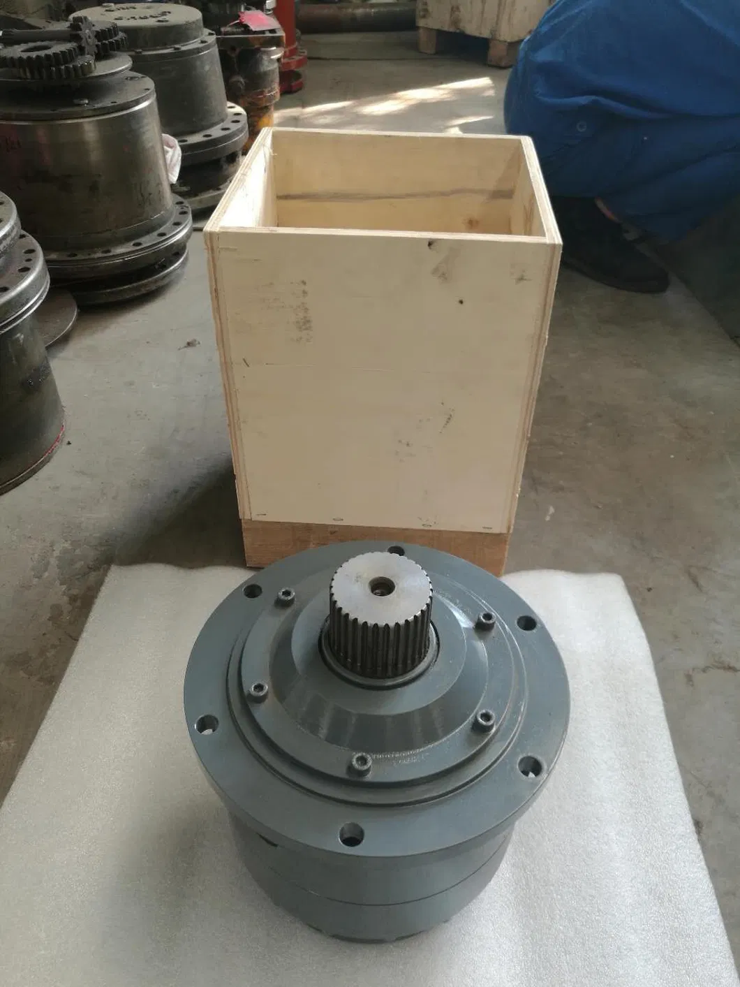 Scraper Reducer Detail 1