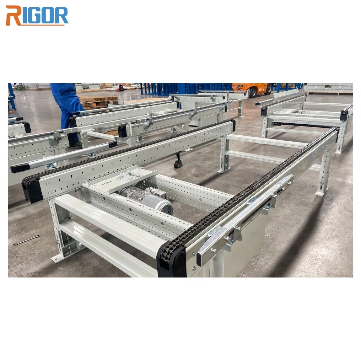 Industrial-Grade Heavy-Duty Conveyor System for Efficient Material Handling