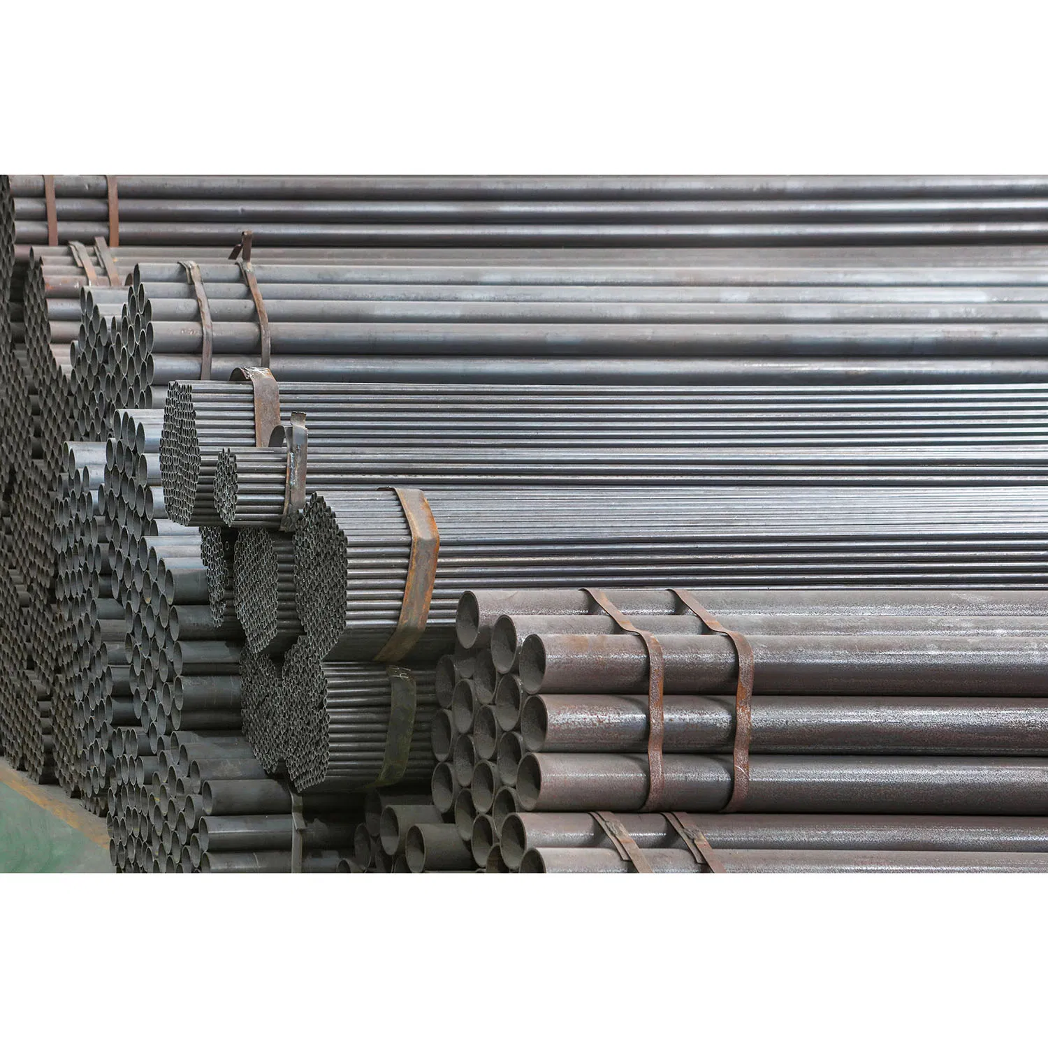 Portable Galvanized Folding Scaffold Pipes Mobile Frame Scaffolding System for Construction Steel Pipes