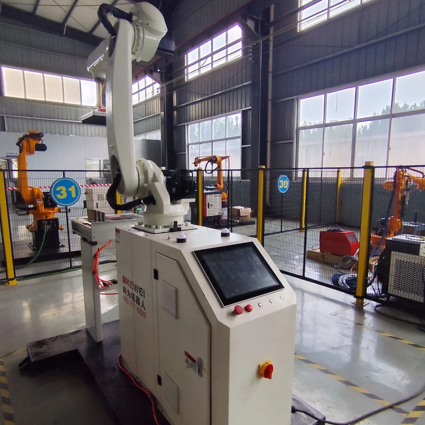 Durable Handling Equipment for Efficient Warehouse Operations and Logistics