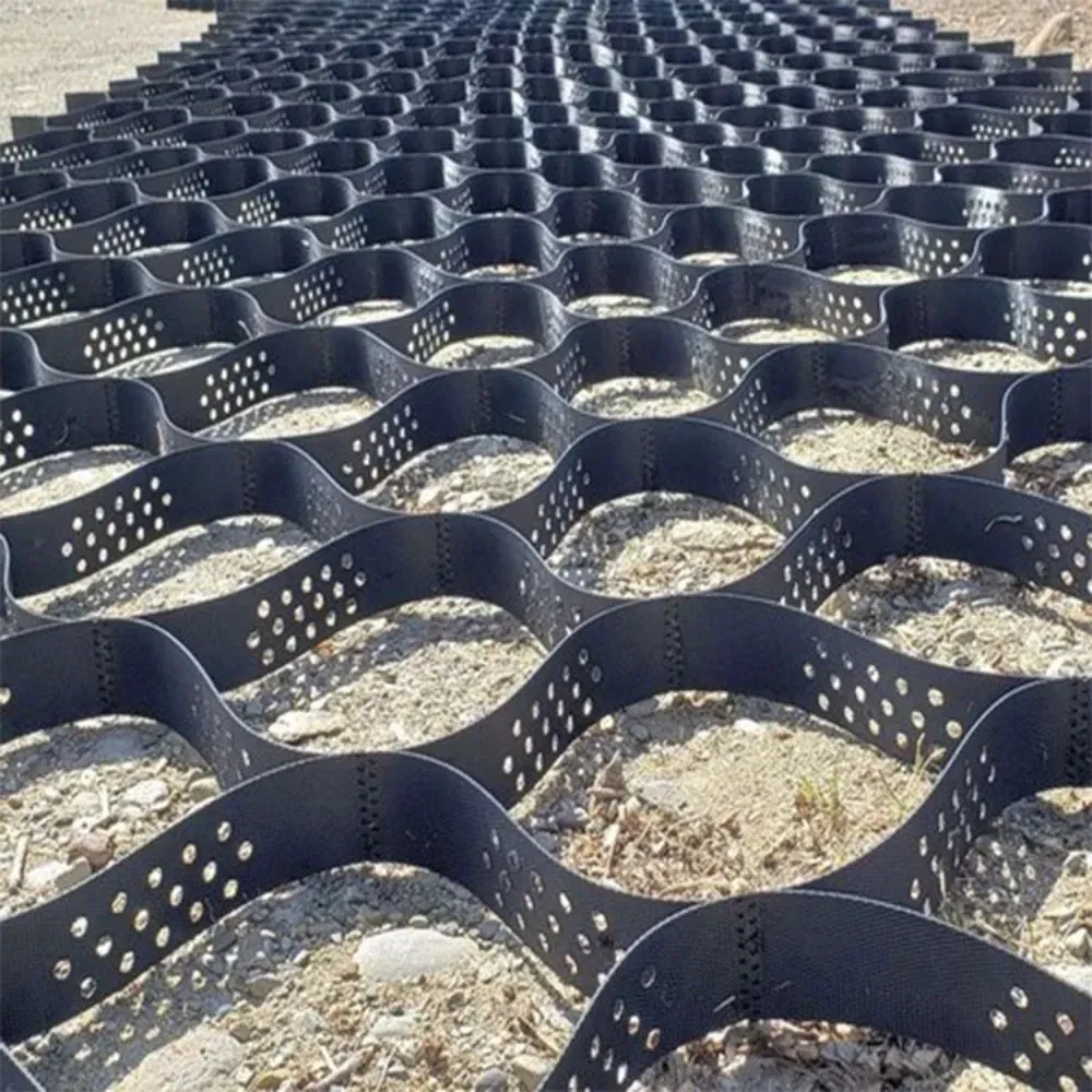 100-445 200-445 HDPE Geocell Cellular Confinement System 2.56X8.35m for Erosion Control and Road Construction