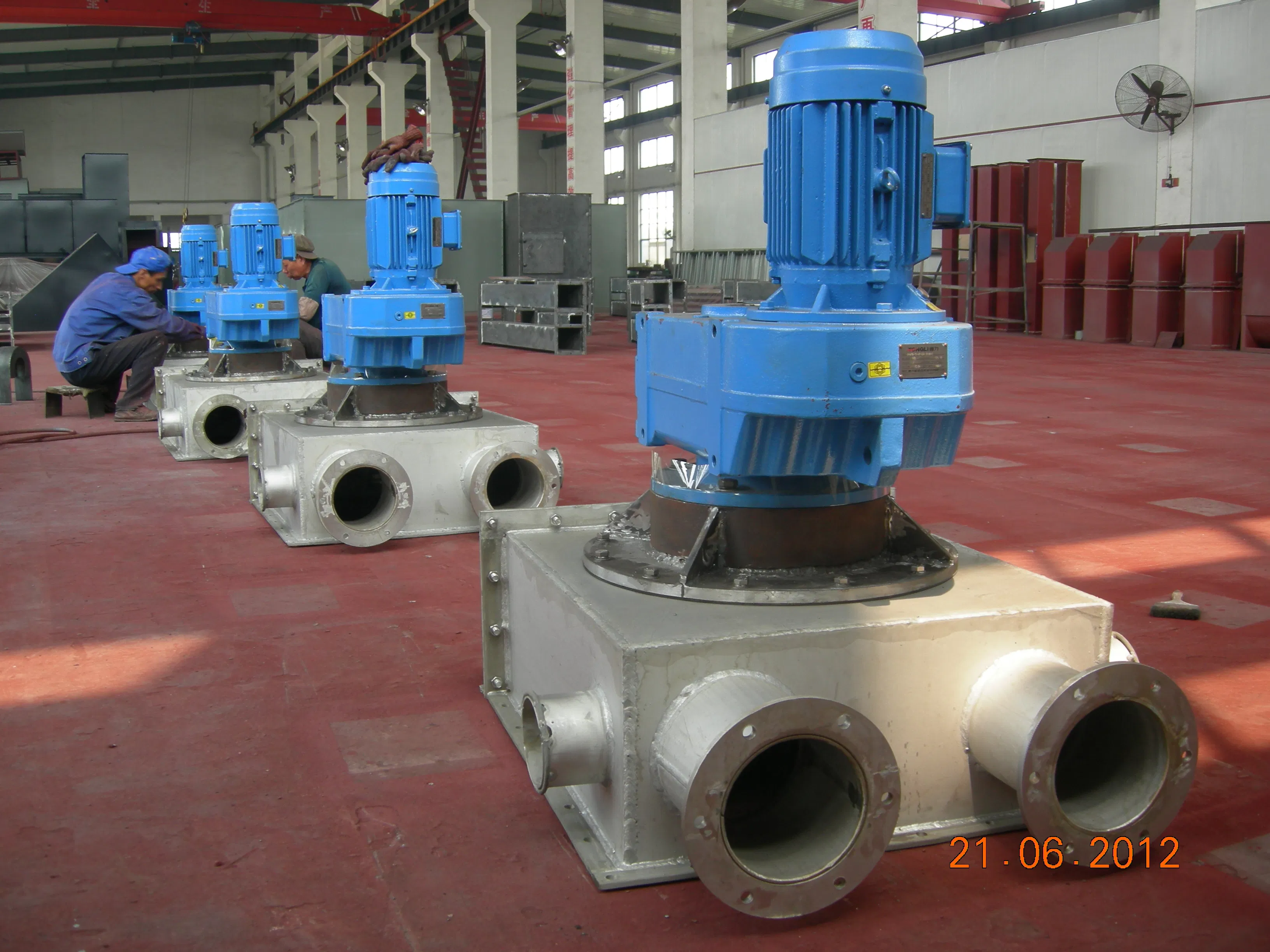 Tube Chain Conveying System for Optimized Bulk Material Transport