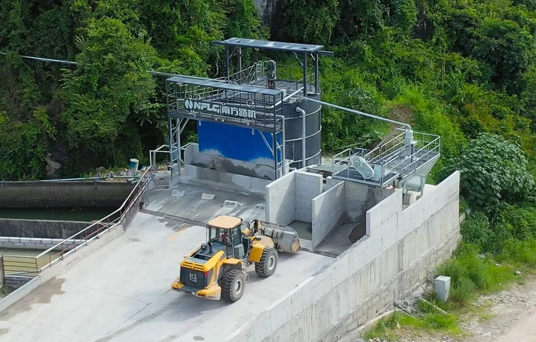 WCRE Concrete Mixer System