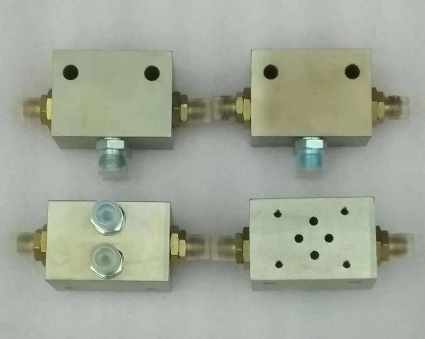 RM80704398 Solenoid Valve Base Hydraulic System for Abg Series Screed Leveling Cylinder High Quality Road Construction