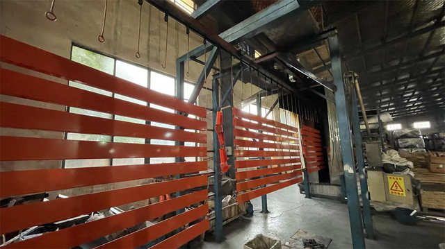 SNECMA AeroTech bulk material conveying system in operation