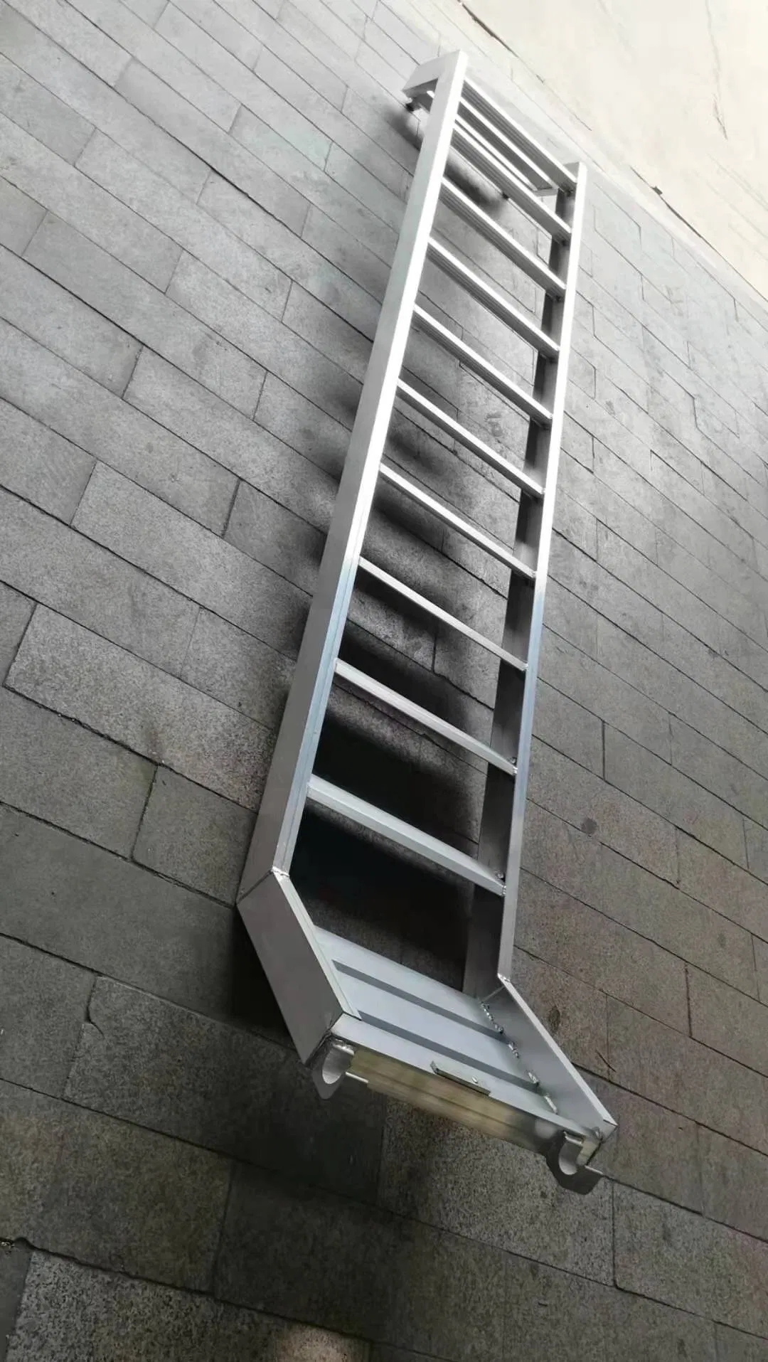 Haki Scaffolding Vertical Ledger Systems for Machinery Industry