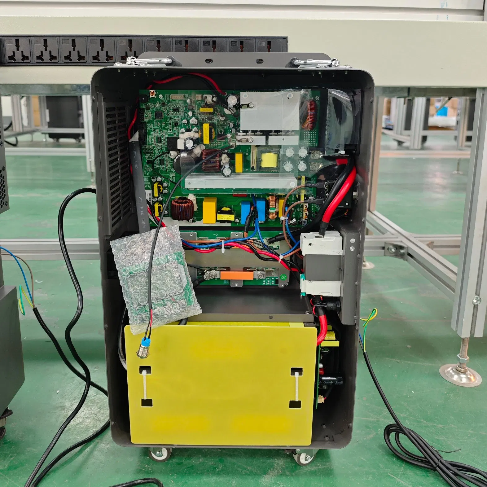 48V 5kw 10kwh All-in-One Solar Inverter System with Smart Management