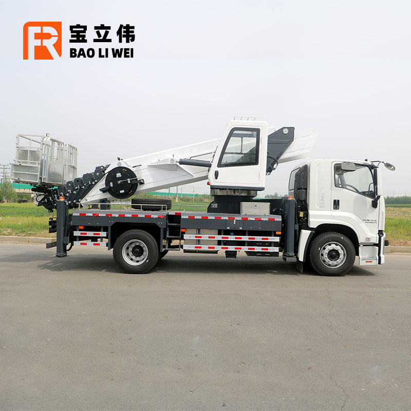 Isuzu Truck Mounted Aerial Work Platform 43m Bucket Truck Boom Lift High Altitude Working Truck
