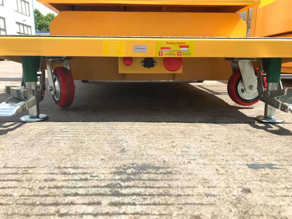 Outdoor Indoor Hydraulic Self Propelled Vertical Aerial Work Platform with Height of 2.7m-5.5m