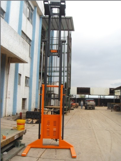 Hand Push, Lift by Electric, Semi-Electric Stacker