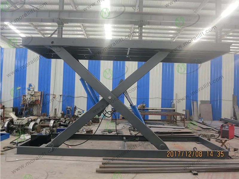 Hydraulic Garage Parking Scissor Car Lift View 2