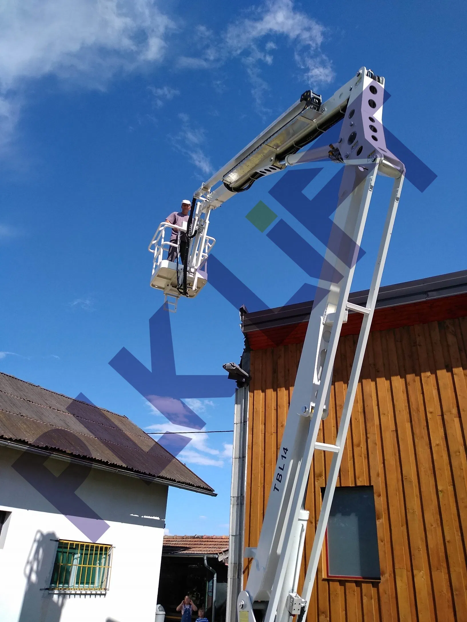 10~24m Diesel Electric Hydraulic Towable Boom Lift