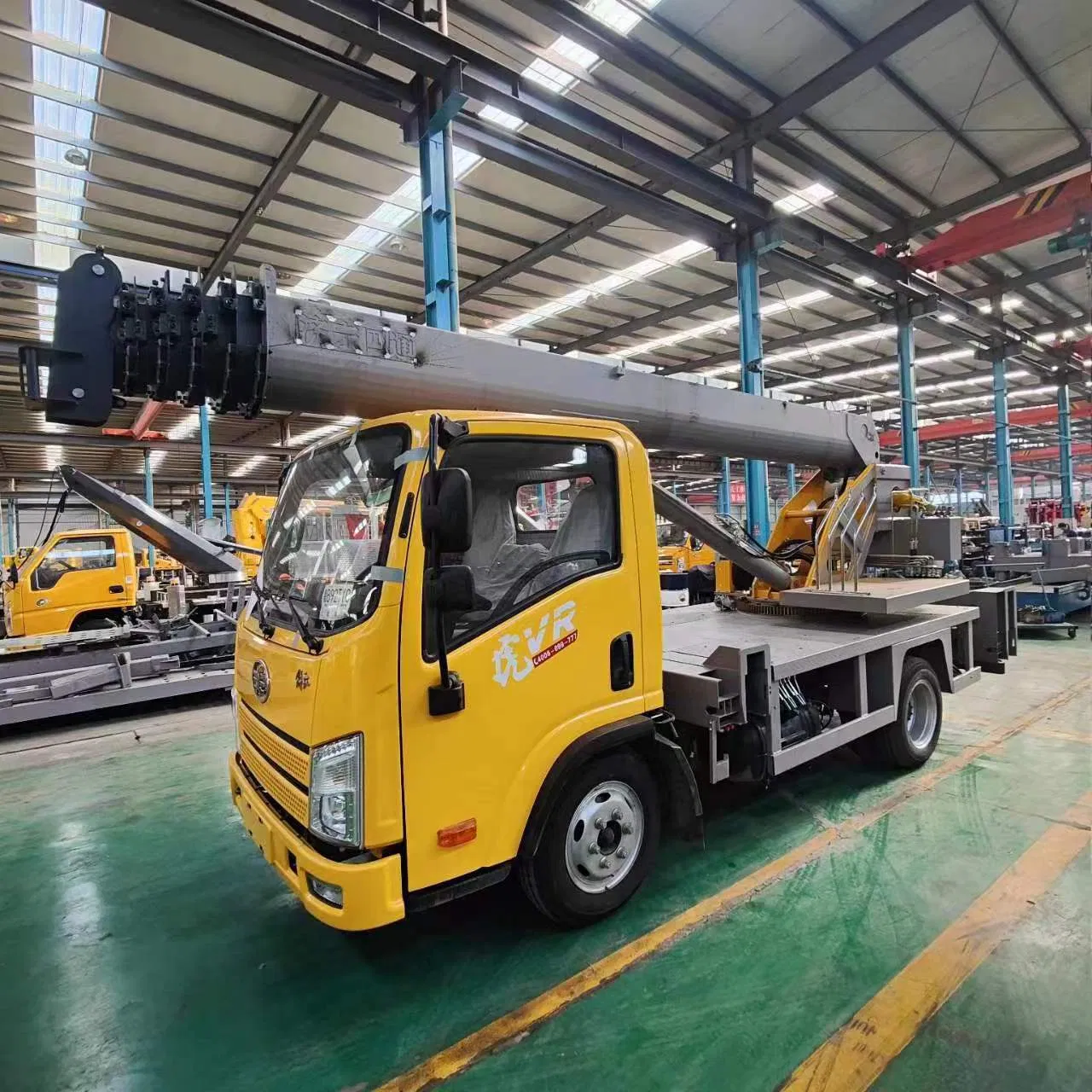 45m 55m Hydraulic Truck Mounted Aerial Telescopic Boom Lift