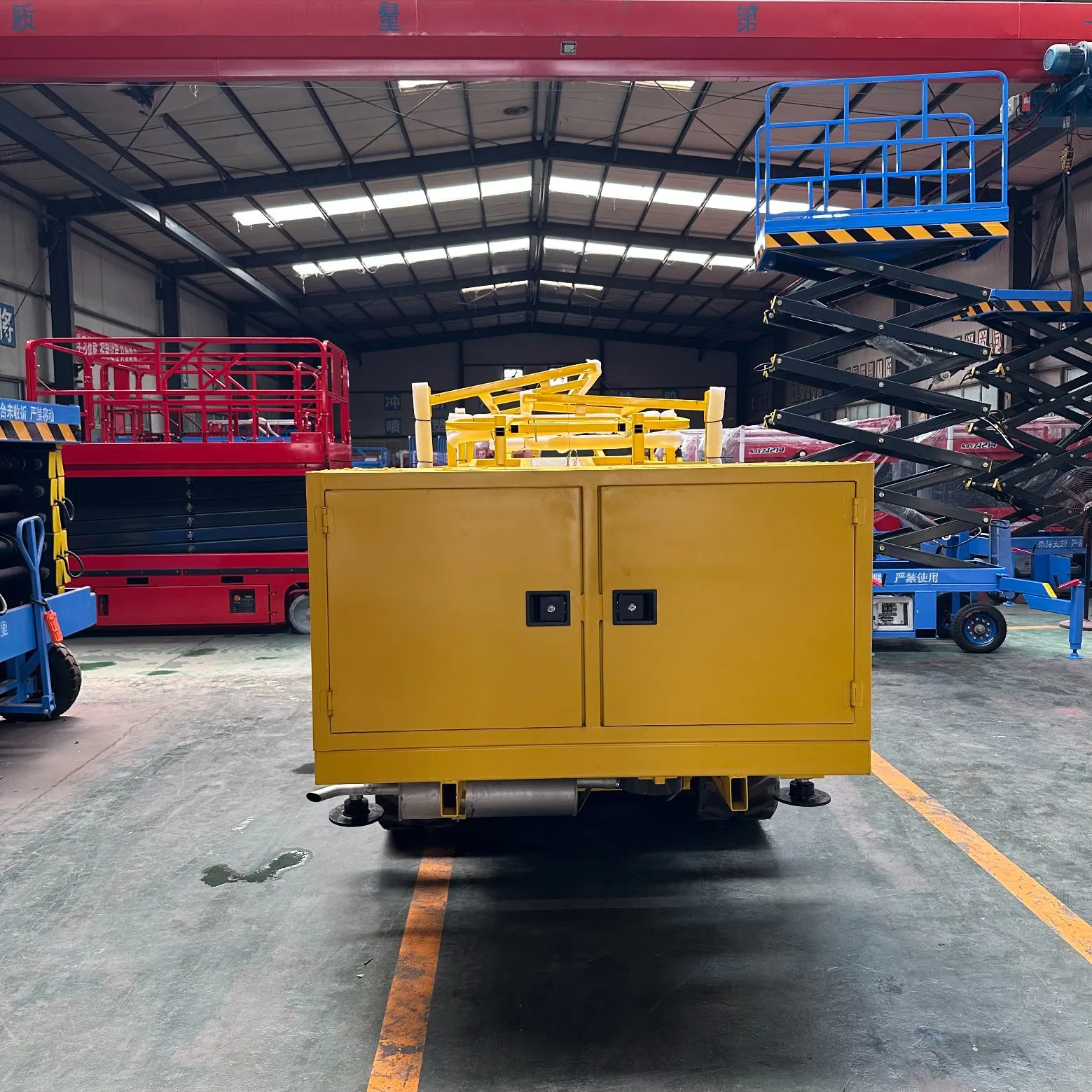 Chinese Factory Hot 8m to 16m Electric Rough Terrain Crawler Tracked Mobile Self-Propelled Aerial Lifting Platform Scissor Lift